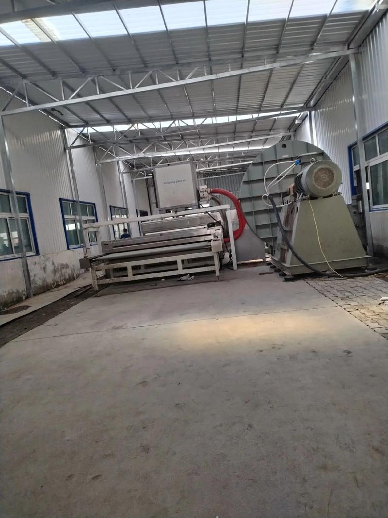 伊犁宇科商貿(mào)#中空玻璃生產(chǎn)線 #生產(chǎn)車(chē)間現(xiàn)場(chǎng) #鋼化